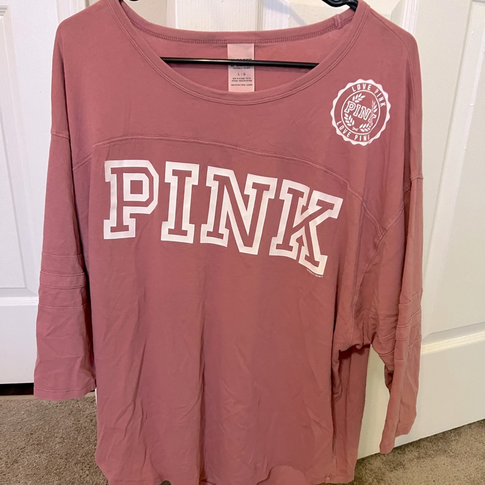 VS Pink, Pink Tee💖